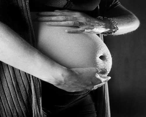 试管移植后如何防胎儿畸形？