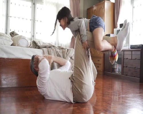 提醒：产后新妈妈小心近视假变真